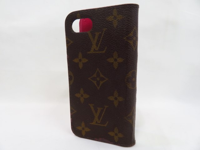 ルイヴィトン　iPhoneケース