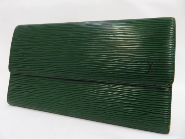 ルイヴィトン　財布