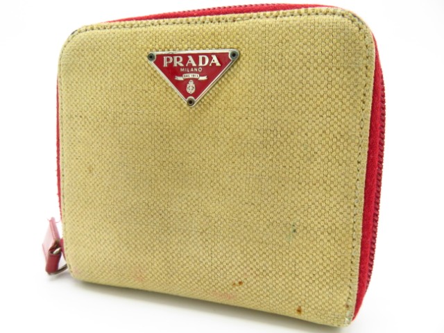 プラダ　財布