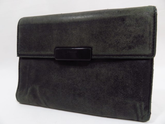 プラダ　財布