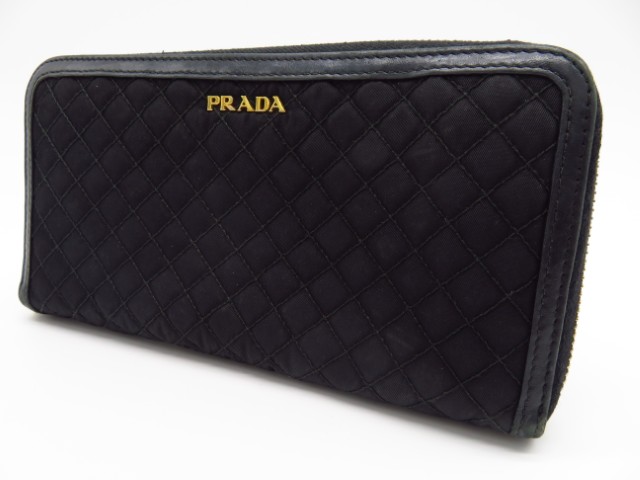 ラウンドファスナー長財布